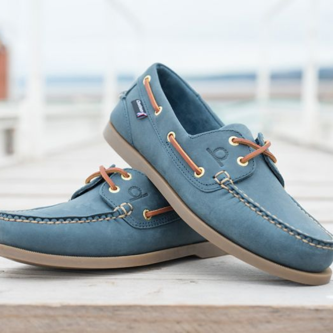 Chatham Deck II G2 Premium Leather Boat Shoes #colour_blue
